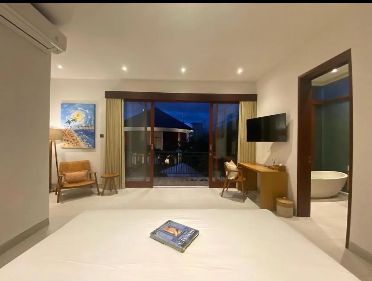 T Villa Seminyak